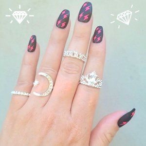 3/$20 🌻Crown Moon Midi Ring Set NWOT 🦋